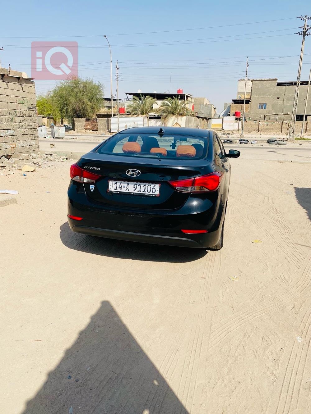 Hyundai Elantra